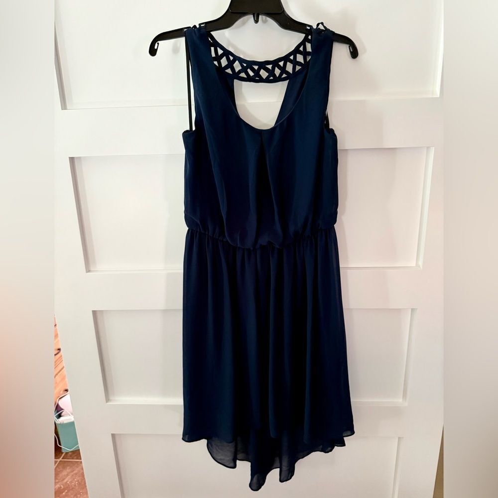 A. Byer Elegant Navy Blue Women's Dress size large strappy details
